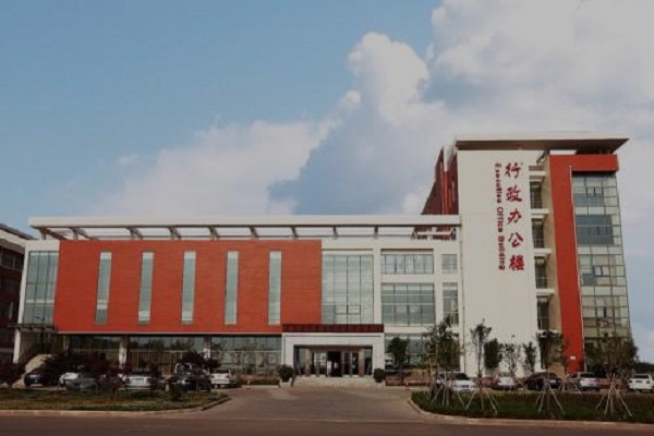 山東醫學高等專科學校樓宇智能化係統項目。